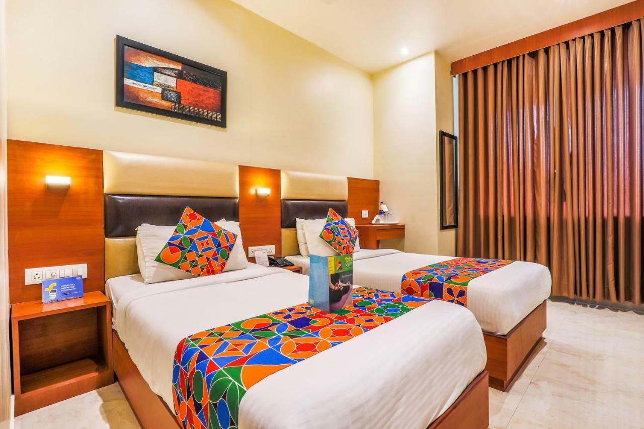 Hotel Fabexpress Liwa International Andheri East Bombaj Exteriér fotografie