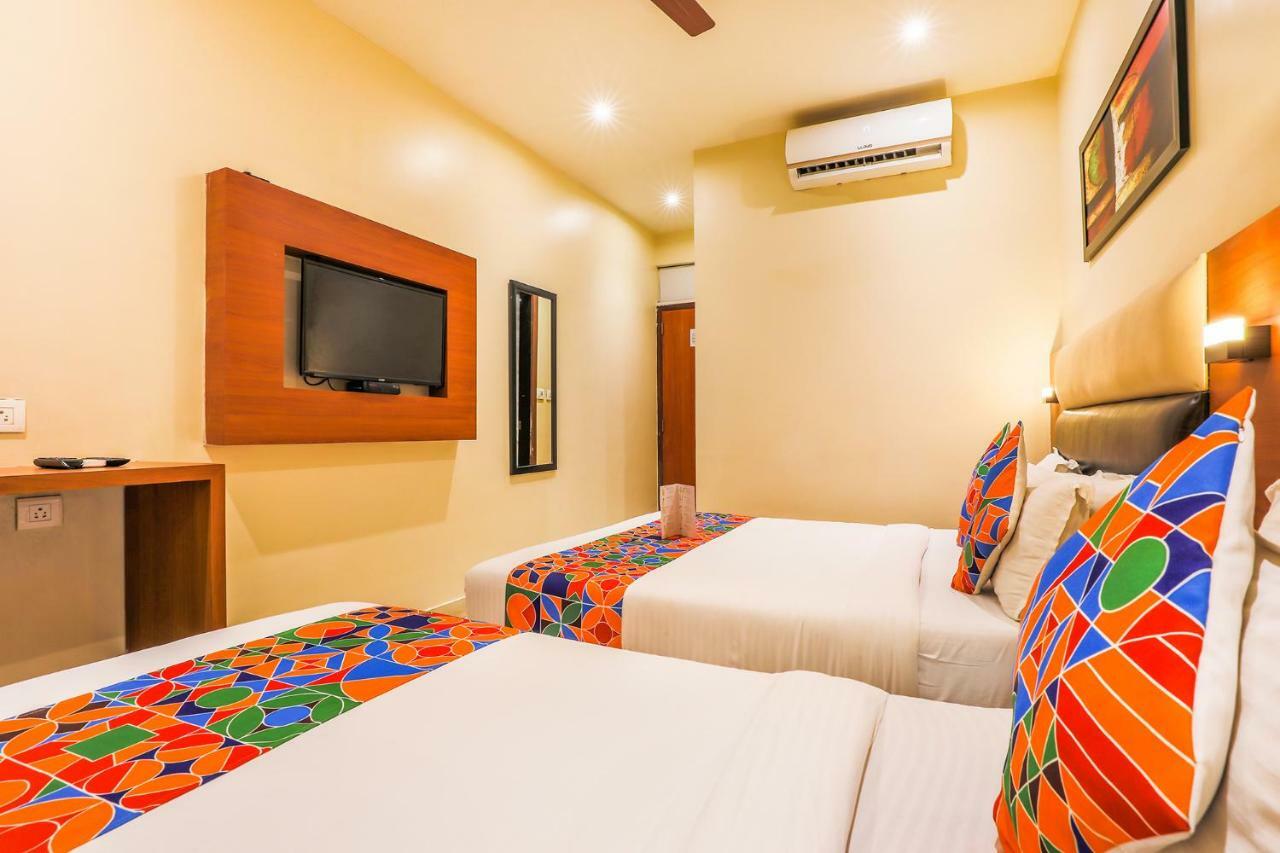Hotel Fabexpress Liwa International Andheri East Bombaj Exteriér fotografie